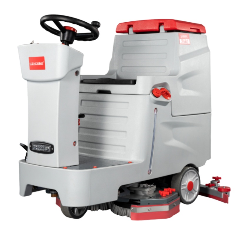 玉林坦洁驾驶式洗地机X660
