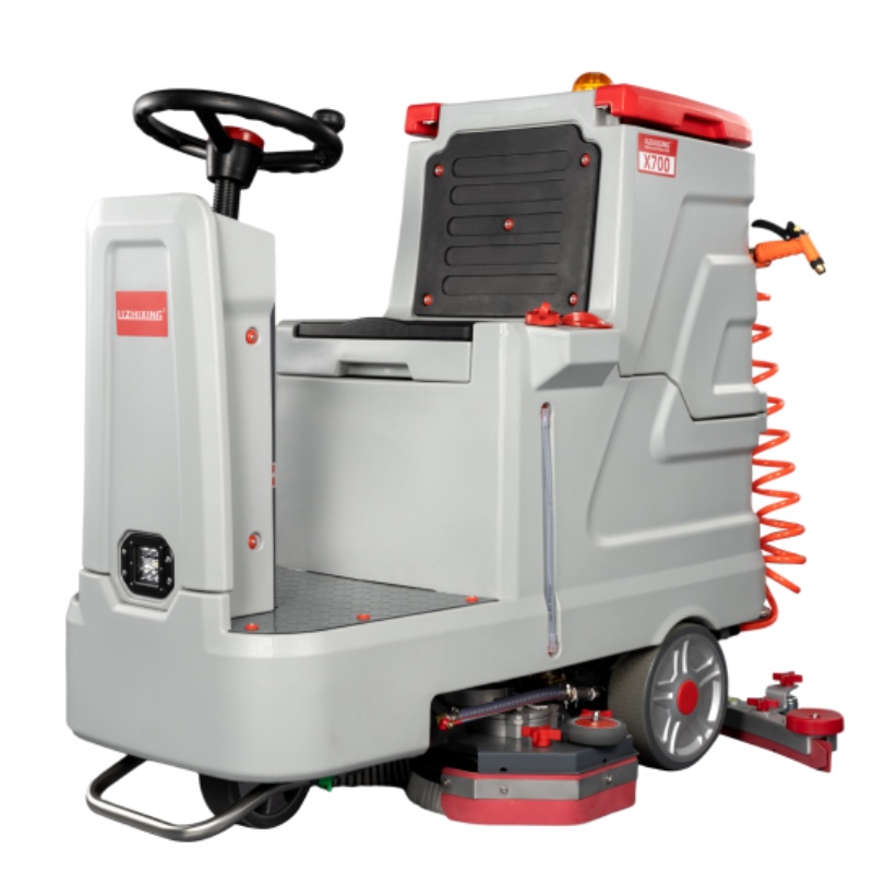 玉林坦洁全自动驾驶式洗地机X700